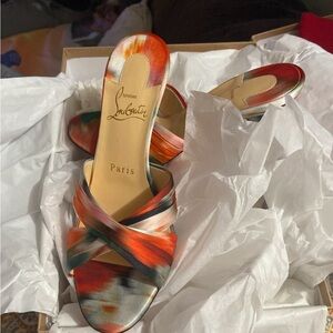 Nicole is back Louboutin 85mm mule